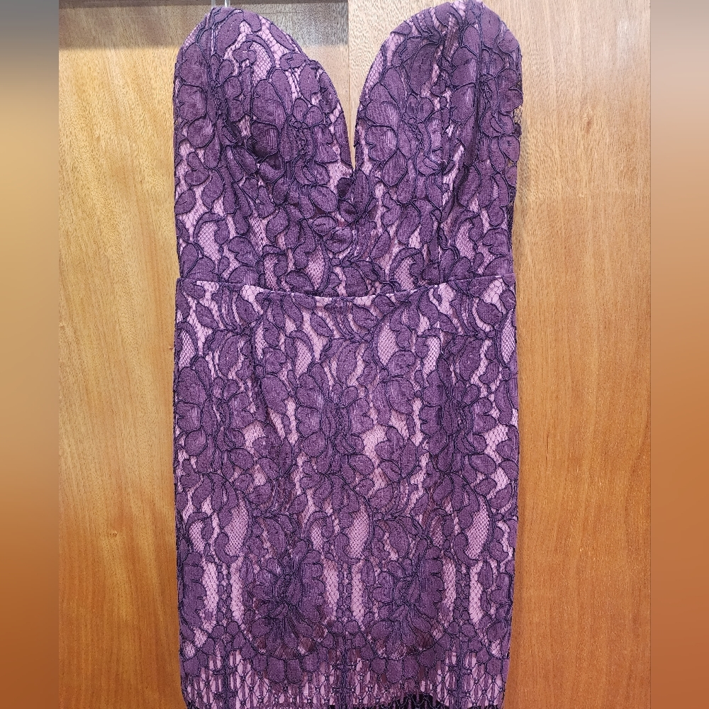 Size 4 Purple fitted lace dress